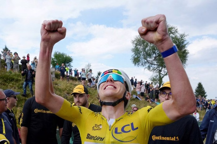 Tadej Pogacar blows away Tour de France field to tighten grip on yellow jersey
