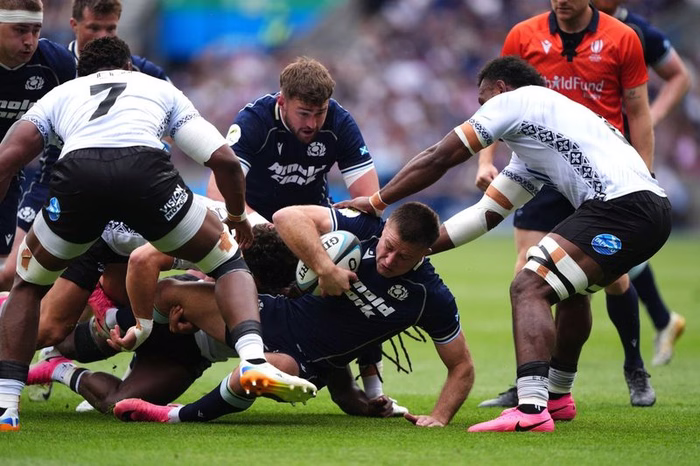 Jamie Dobie double sparks fightback as Scotland overcome Fiji challenge