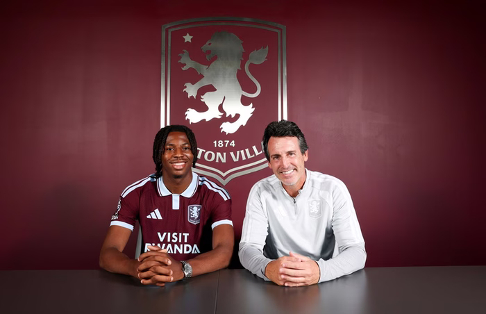 Aston Villa anuncia a contratação de destaque da Copa do Mundo