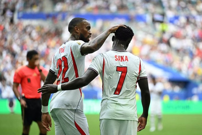 Inglaterra segura reação da França, vence jogo de dez gols e fica em 3° lugar na Copa