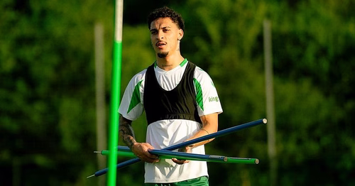 Antony afina su puesta a punto en solitario antes del estreno del Betis en la pretemporada