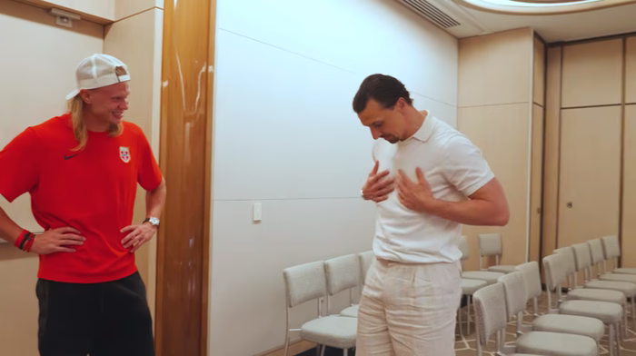 VIDEO Ibrahimovic sfotte Haaland: "Ecco perché io sono miliardario e tu no"