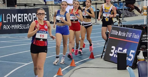 Une marcheuse du club d'athlétisme La Berrichonne Châteauroux aux Championnats d'Europe