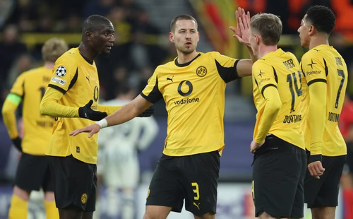 Manchester United, Atlético Madrid und Aston Villa buhlen um einen Spieler von Borussia Dortmund