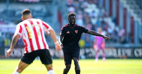 KS Cracovia - Sevilla FC: Los nuevos aprueban, Oso se autoexpulsa y el gol sigue de vacaciones (1-0)