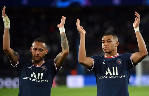 Da Neymar e Mbappé passando per le novità Rogers e Anderson: la top 10 degli acquisti più costosi di sempre