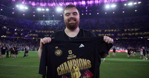 Ibai invitado a los festejos de España campeón del mundo