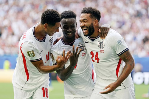 "Melhor jogo da Copa": web se diverte com Inglaterra x França