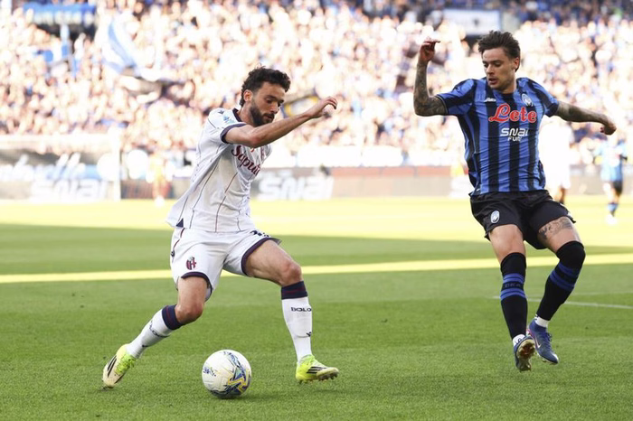 Joao Mário, diversi club italiani su di lui: interessa a Fiorentina e Sassuolo