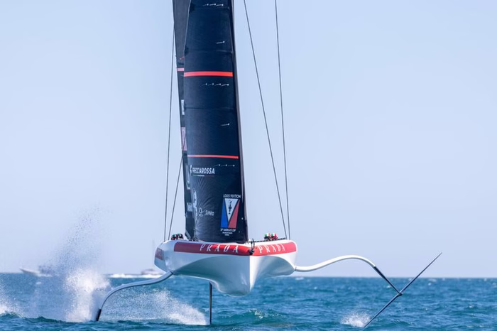 Calendario America’s Cup 2027: ufficiali le date a Napoli. 3 round robin, Louis Vuitton Cup da maggio