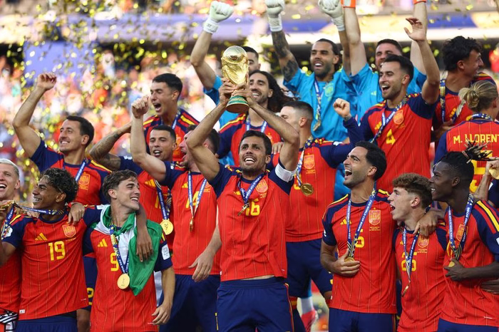 Espanha campeã do mundo, a vitória do futebol coletivo