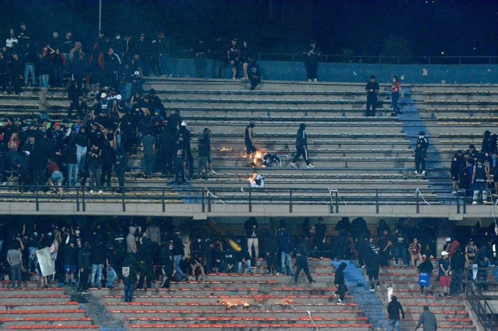Protesto nas ruas, novo técnico e portões fechados: os bastidores do Medellín antes do jogo contra o Vasco