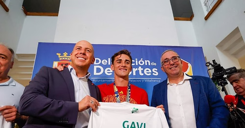 Gavi no quiere sanción para Paredes: «Lo más lógico sería expulsarlos en el partido y ya está»