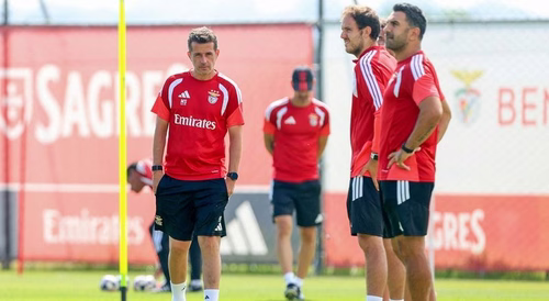 Marco Silva pede seriedade competitiva na estreia do Benfica em 2026/27