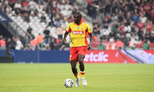 Mercato OM : Une piste défensive à oublier pour l’OM