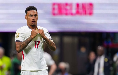 Mercato : Chelsea continue de flamber et réalise le plus gros transfert de son histoire pour Morgan Rogers