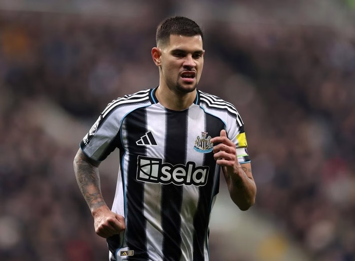 Arsenal convinced £70m bid will land them key midfield superstar to help defend Premier League title