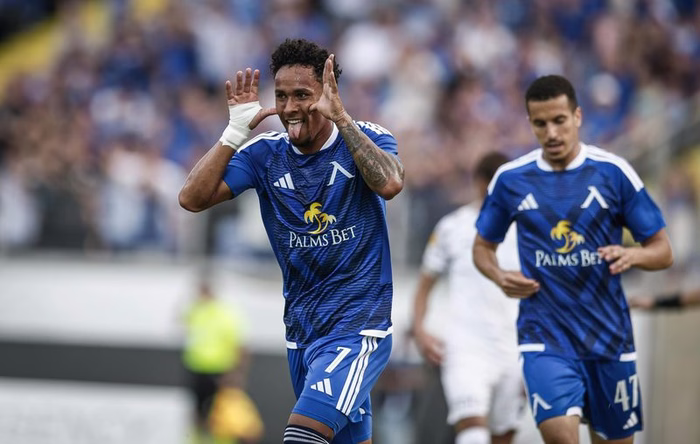 Brasileiro é destaque nas qualificatórias da Champions em clube "alternativo"