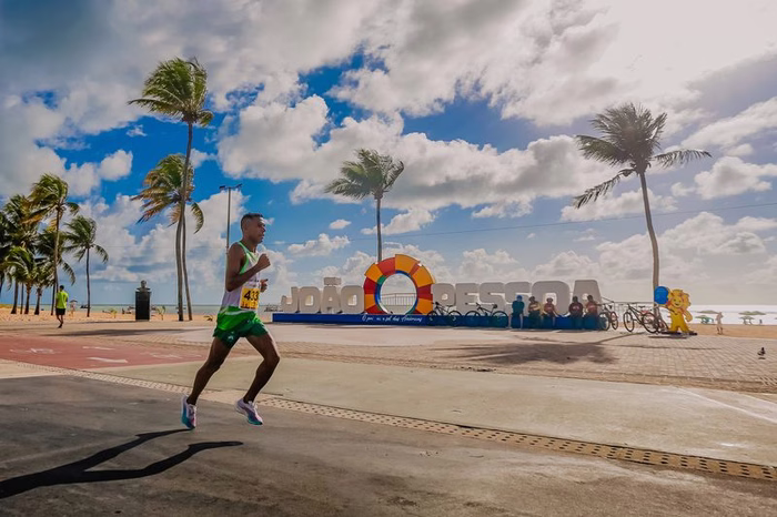 Correr Faz Bem: etapa Inverno do Circuito das Estações reuniu gerações em João Pessoa