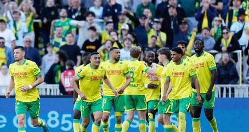Nantes : « Il s’entraînera avec la réserve jusqu’à la fin du mercato », Der Zakarian évoque le retour de Mostafa Mohamed