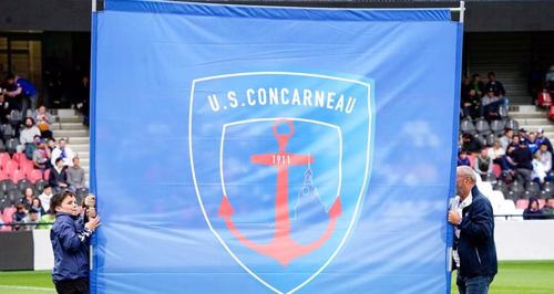 Ligue 3 : Djamal Berrabha quitte Aubagne pour l'Algérie, Concarneau s'offre un attaquant