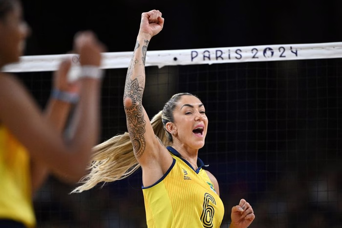 Sesc Mogi promove aula de vôlei com a central bicampeã olímpica Thaisa; saiba mais