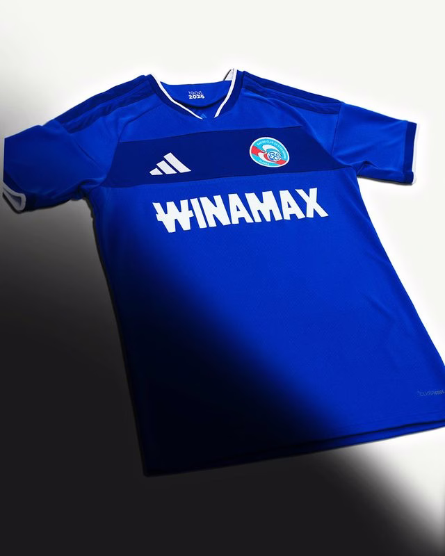 120 ans sur la poitrine : le Racing dévoile son maillot domicile