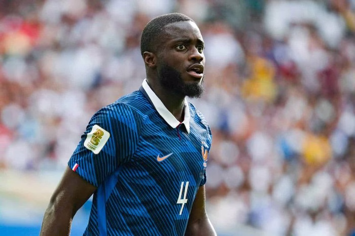 Nach starker WM: Bayern droht bei Upamecano neuer Transferpoker