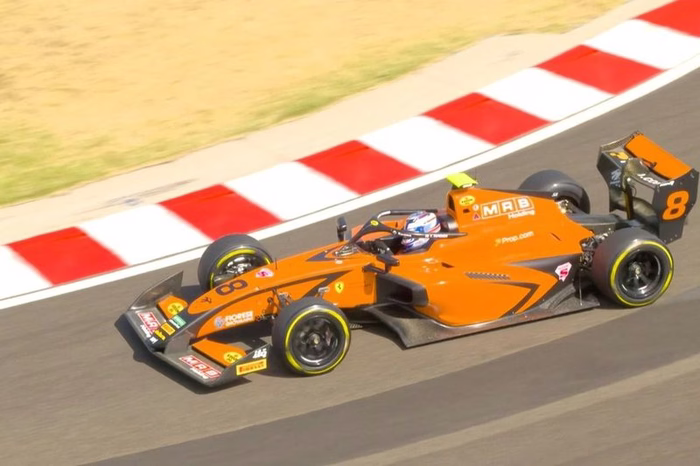 F3: Taponen conquista pole para GP da Hungria