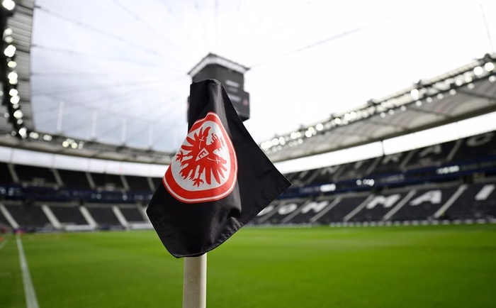 Er erzielte in der vergangenen Saison 19 Tore. Jetzt könnte er Eintracht verlassen