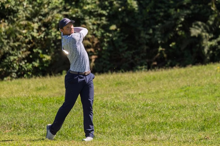 Kohles da solo al comando del 3M Open dopo il round d’avvio, Mazzoli nelle retrovie