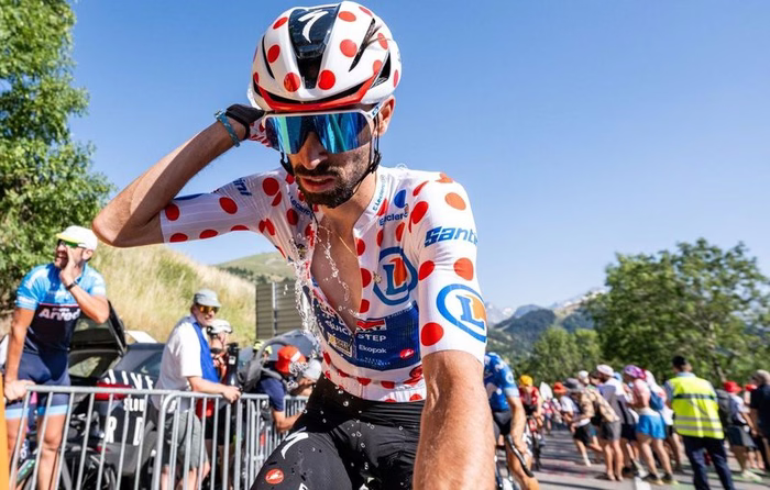 EN DIRECT Tour de France : Paret-Peintre en mission maillot à pois… Dernière chance pour Seixas de monter sur le podium… Suivez la 20e étape avec nous