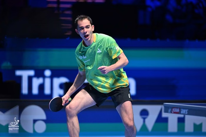 Hugo Calderano vence em estreia do WTT Star Contender e avança às oitavas