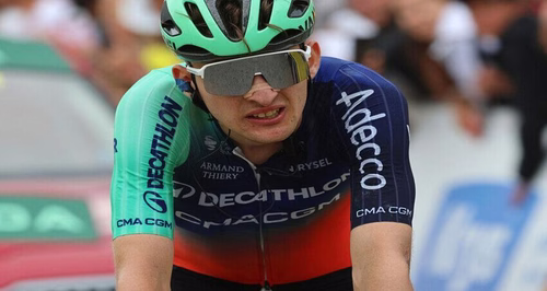 Tour de France 2026 : la frayeur qui aurait pu tout changer pour Paul Seixas avant le départ