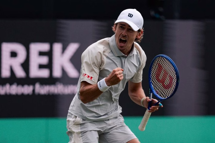 De Minaur busca o bi em Washington empolgado após casamento