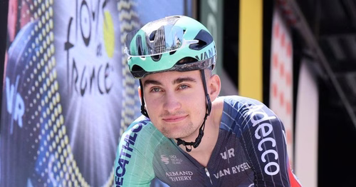 "J'espère revenir plus fort" : la promesse de Paul Seixas, 4e au classement général pour son premier Tour de France