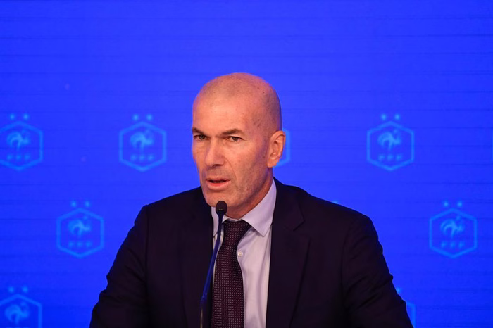 Zidane révèle avoir refusé toutes les offres pour entraîner les Bleus