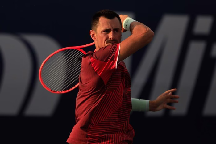 Norrie e Tomic avançam para a segunda rodada em Los Cabos