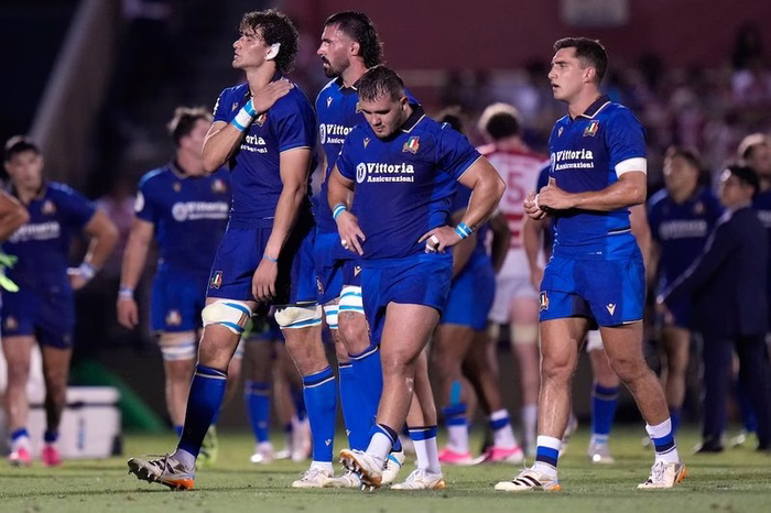 Rugby, alti e bassi da assuefazione, ma non accettabili. Rendimento indecoroso dopo la storica vittoria sull’Inghilterra
