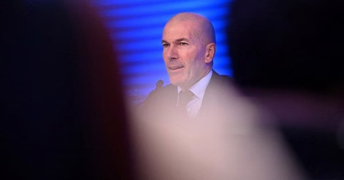 "L'équipe de France, c'est la seule chose que je voulais faire" : revivez la nomination de Zinédine Zidane