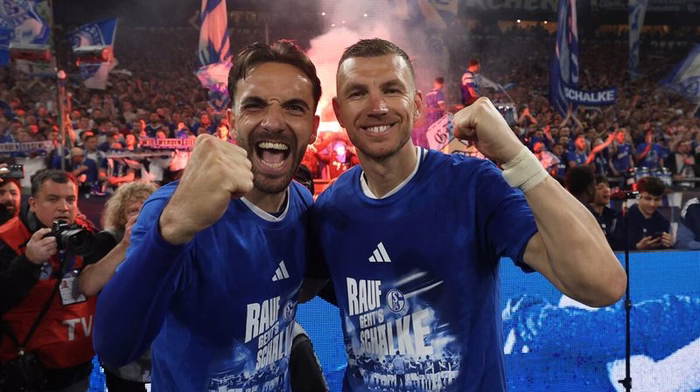 Dzeko verlängert: So sieht der Schalke-Fahrplan aus