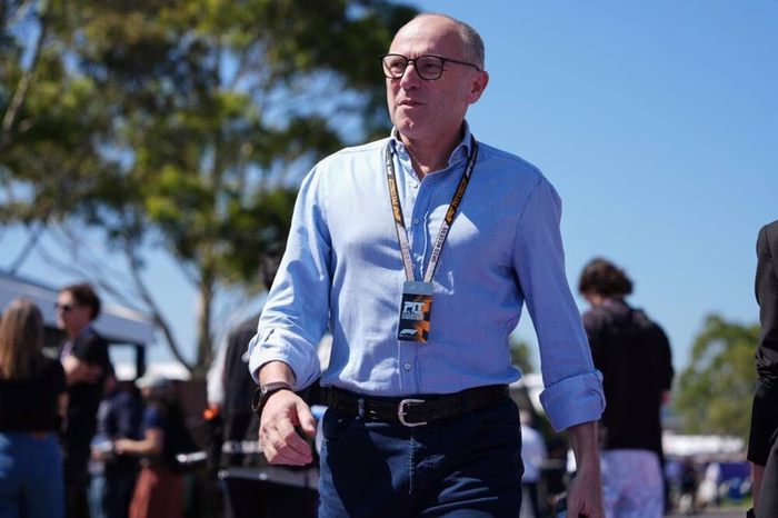 F1, Stefano Domenicali sul calendario: “Se saltano Qatar e Abu Dhabi chiuderemo in Europa. Sull’inizio del 2027…”
