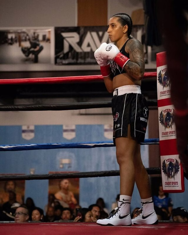 Nathalia Dinis vence estreia no boxe profissional nos EUA