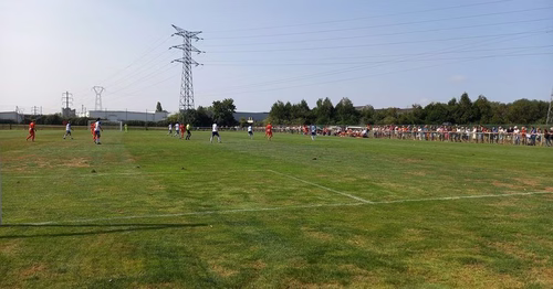 1) en match amical, à neuf jours de la reprise du championnat