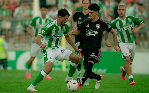 Real Betis - OL (4-0) : plus lourd revers en préparation depuis 4 ans