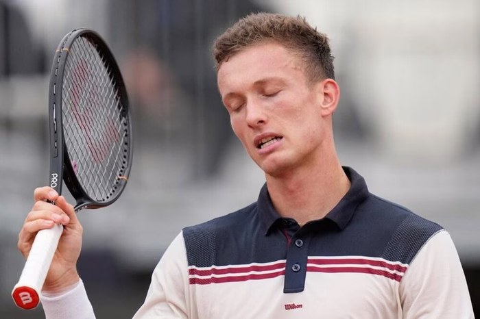 ATP Los Cabos 2026: Wong sorprende Lehecka, si rivede Bernard Tomic. Out Darderi