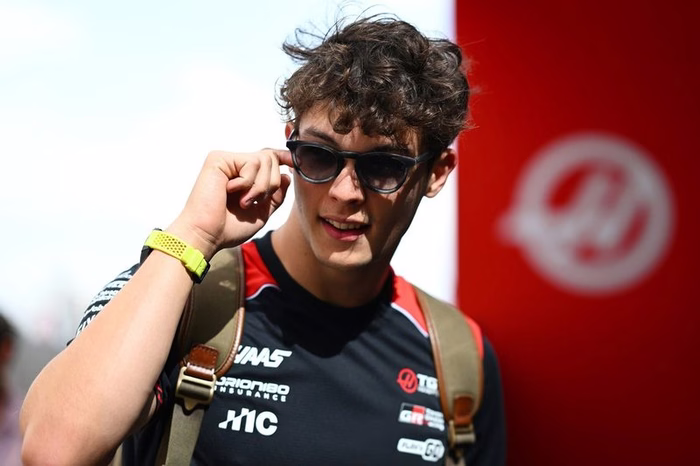F1: Bearman avisa que não vai esperar a Ferrari 'para sempre'"