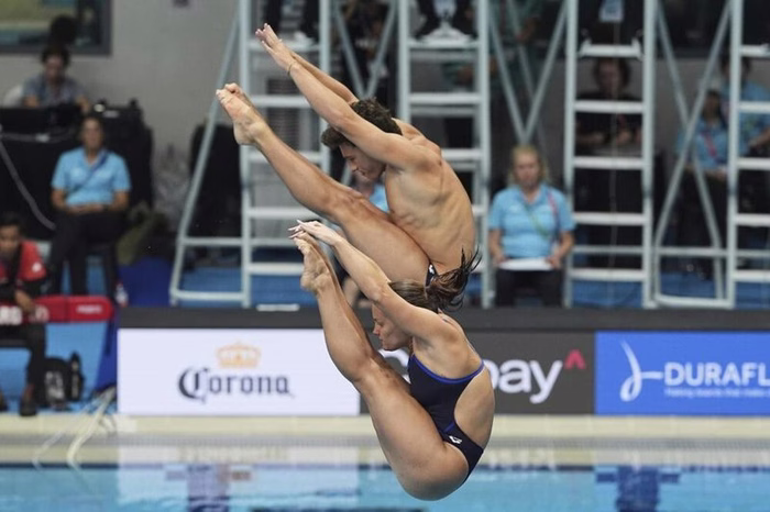 Tuffi, l’Italia parte a razzo: medaglia d’oro agli Europei nel team event!