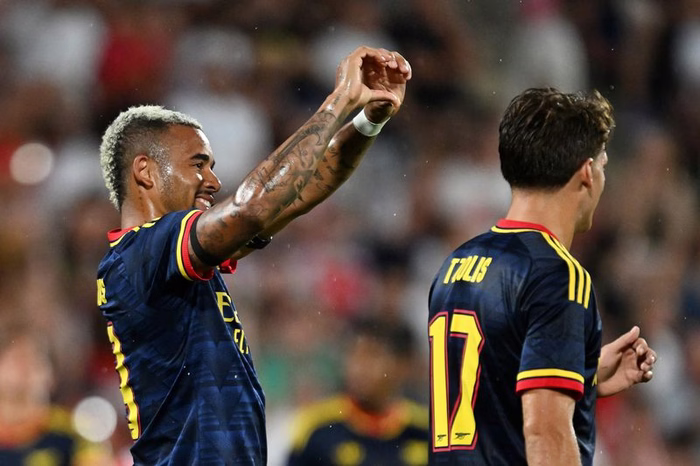 Arsenal x Girona: Gabriel Jesus e estreante Tzolis marcam em goleada
