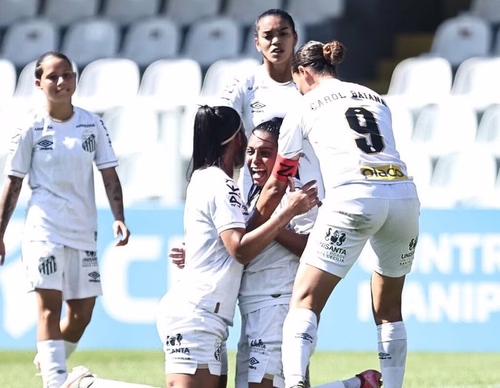 Santos goleia o Juventude pelo Brasileirão feminino